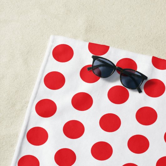 大きな赤い水玉模様タオル ビーチタオル (インサイチュ)