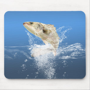 大きな魚が水から飛び出す マウスパッド