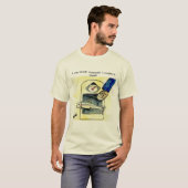 大きな魚のウソの面白いTシャツ Tシャツ (正面フル)
