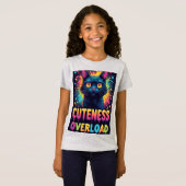 大きな黄色い目をしたかわいい黒猫 Tシャツ (正面フル)