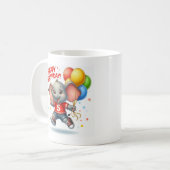 大きな5お祝い:風船を持つ象をToddl コーヒーマグカップ (正面左)