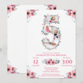 大きな5歳の誕生日ガール フォトコラージュ ピンクの花 招待状 (正面/裏面)
