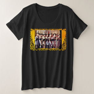 大きめサイズのいたずらと魔法の魔女Tシャツ プラスサイズTシャツ