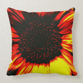 大きコンテンポラリーなヒマワリの種の頭と花びら クッション
