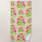 大きポップ・アートのな色の花ピンクとオレンジの淡い色の緑 ビーチタオル (正面)