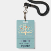 大きモダンな木の系統学者のオレンジ色の鳥 バッジ (裏面（ネックストラップ付）)