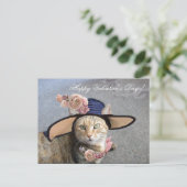 大エレガントきなDIVA帽子と猫、ピンクのバラのバレンタイン シーズンポストカード (スタンド正面)