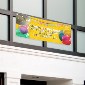 大カスタマイズ気球バンティング店 横断幕 (ビルの外側)