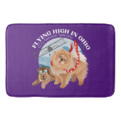 大バスマット – 2025年ロゴ付き紫 バスマット (正面)