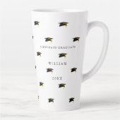 大パーソナライズされた型卒業年月日 カフェラテマグ (右)