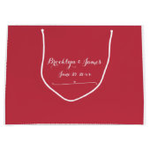 大パーソナライズされた赤結婚抱き枕 ラージペーパーバッグ (正面)