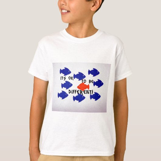 大丈夫だ違う! Tシャツ (正面)