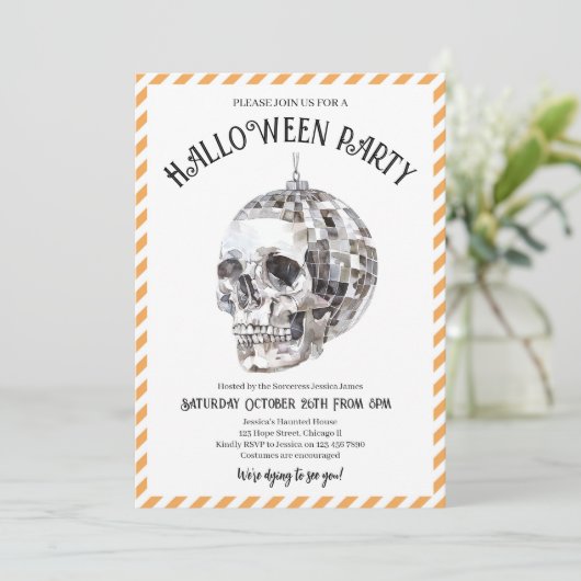 大人ハロウィーンの衣装パーティーゴシックスカル 招待状 (スタンド正面)