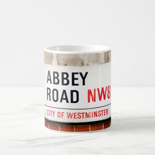 大修道院の道のスタジオのロンドンのマグ コーヒーマグカップ (中央)