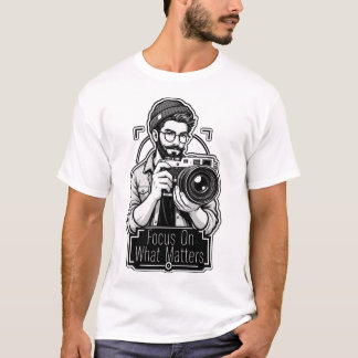 大切なことに集中せよ フォトグラファーTシャツ Tシャツ
