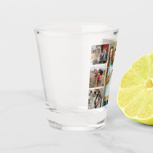 大切な思い出：カスタマイズ可能な4枚の写真コラージュ ショットグラス (左)