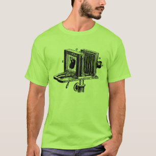 大判カメラはカメラをどなります Tシャツ