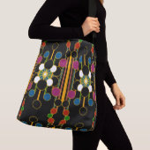 大型のトートバックモダンで幾何学的な#4 クロスボディバッグ (クローズアップ)