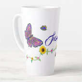 大型の美しい蝶と花ラテマグ カフェラテマグ (左アングル)