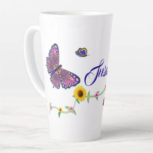 大型の美しい蝶と花ラテマグ カフェラテマグ (左アングル)