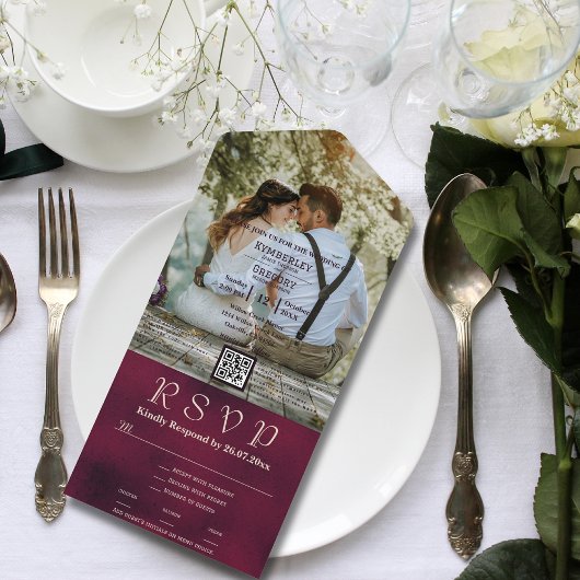 大型フォトバーガンディーテクスチャ背景QRコード オールインワン招待状