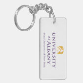 大学アットアルバニーアイコニックロゴ キーホルダー (正面左)