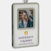 大学アットアルバニーアイコニックロゴ シルバープレートフレームオーナメント (右)