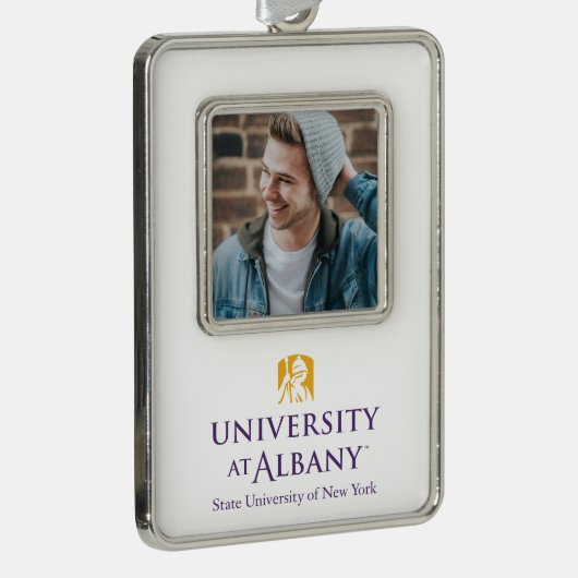 大学アットアルバニーアイコニックロゴ シルバープレートフレームオーナメント (右)
