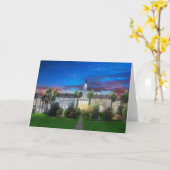 大学キャンパスのMiddleburyの夏の夜 カード (黄色い花)