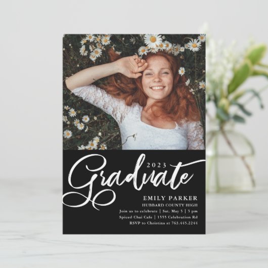 大学院スクリプト白黒卒業パーティーの写真 招待状 (スタンド正面)