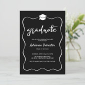 大学院ハットモダンキュートなリボンフレームブラック 招待状 (スタンド正面)