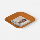 大学院フォトスクリプトはっきりした燃えたオレンジの卒業 ペーパープレート (傾斜あり)