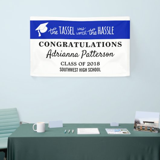 大学院青タッセルは面倒を見る価値があった 横断幕 (トレードショー)