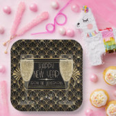 大晦日のシャンパンで賑やかな20代 ペーパープレート (パーティー)