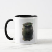 大樽の定形腕章、Hallstatt文化 マグカップ (左)