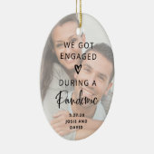 大流行婚約したの間に | 2枚のフォトキープサケ セラミックオーナメント (右)