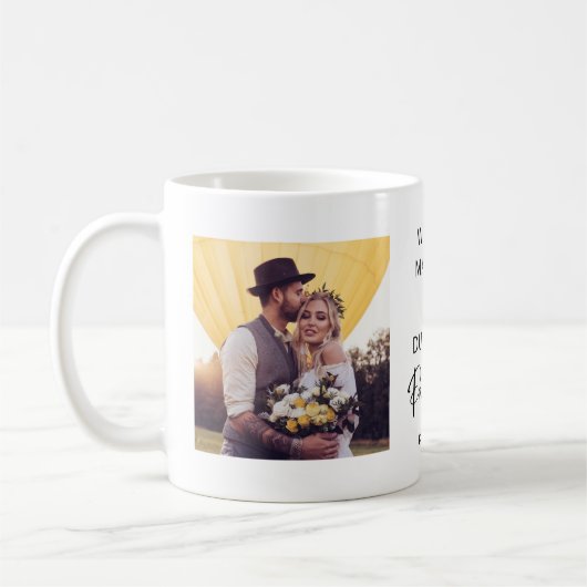 大流行結婚したの間に | 2枚の写真 コーヒーマグカップ (左)