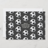 大物を蹴ること |サッカーの最初の誕生日の写真 招待状 (裏面)