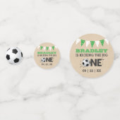 大物を蹴ること |サッカー1回目の誕生日 コンフェッティ (正面)