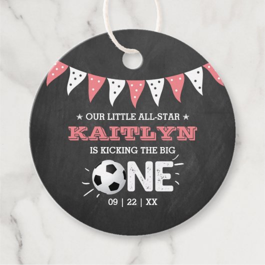 大物を蹴ること |サッカー1回目の誕生日 フェイバータグ (正面)