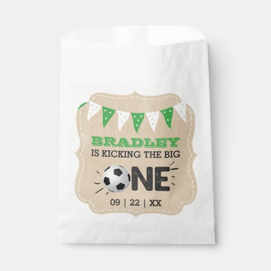 大物を蹴ること |サッカー1回目の誕生日 フェイバーバッグ (正面)