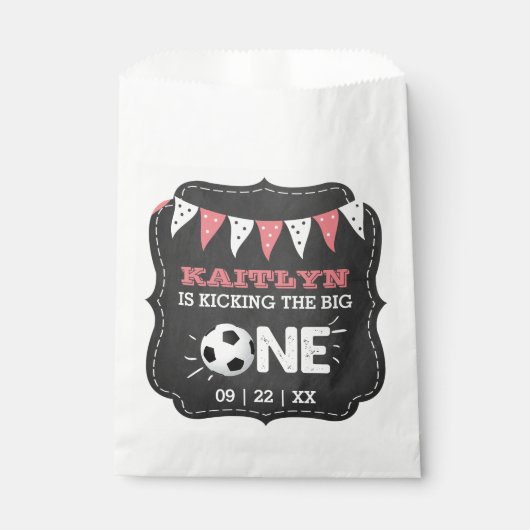 大物を蹴ること |サッカー1回目の誕生日 フェイバーバッグ (正面)