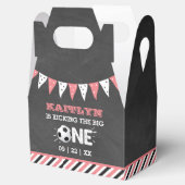 大物を蹴ること |サッカー1回目の誕生日 フェイバーボックス (オープン)