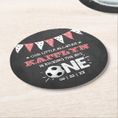 大物を蹴ること |サッカー1回目の誕生日 ラウンドペーパーコースター (アングル)