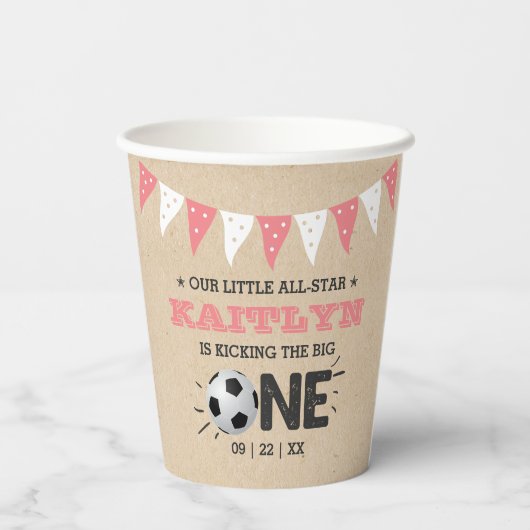 大物を蹴ること |サッカー1回目の誕生日 紙コップ (裏面)