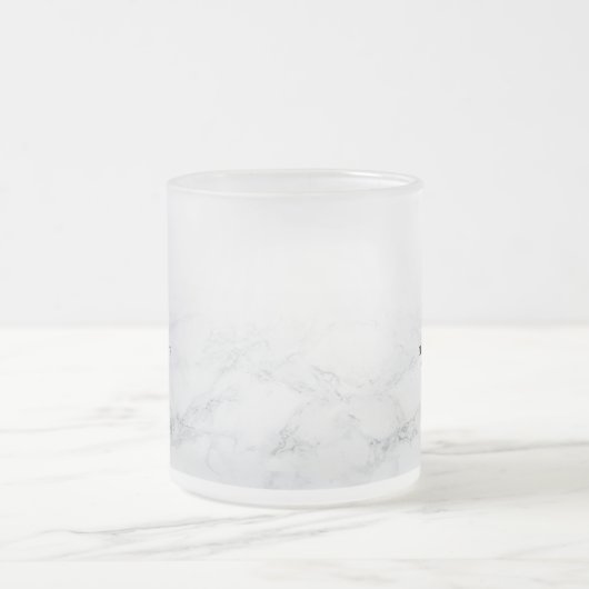 大理石お洒落透明のカスタマイズ可能な文字 フロストグラスマグカップ (中央)