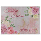 大理石の上のピンクの白いバラ背景の水色 カッティングボード (正面)