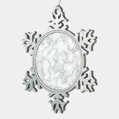 大理石の大理石模様の背景をマーリング スノーフレークピューターオーナメント (右)