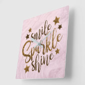 大理石の抽象的なピンクのやる気を起こさせるな金ゴールドのグリッター スクエア壁時計 (傾斜)