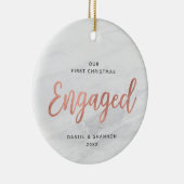 大理石フェイク初めてのクリスマス婚約したパーソナライズされた セラミックオーナメント (右)